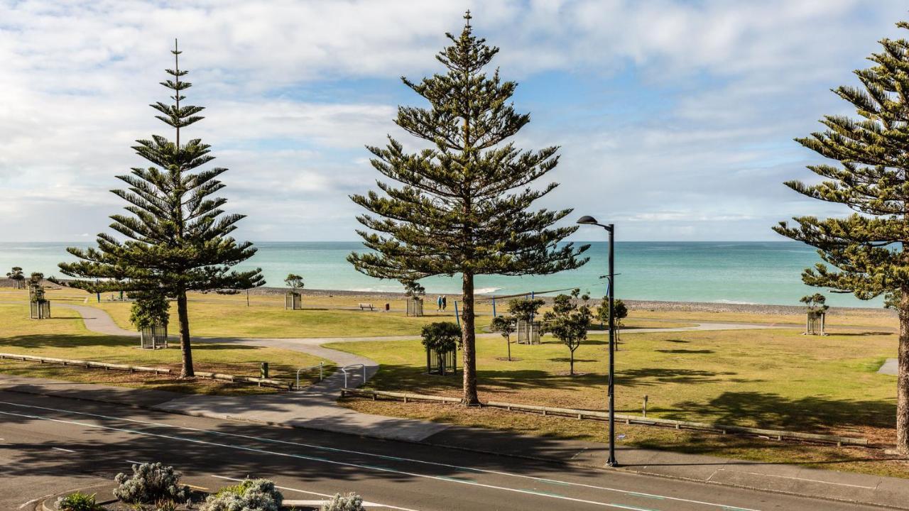 Pebble Beach Motor Inn Napier Luaran gambar Aramoho Beach